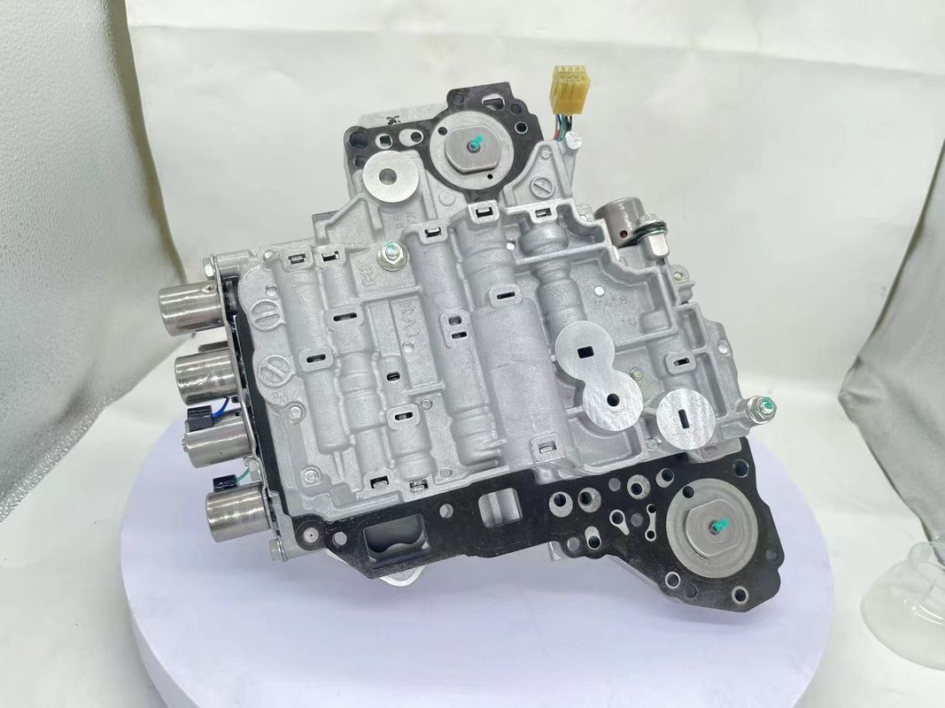 재제조 된 E4F03B 자동 변속기 밸브 바디 조립 31705-3CX00 Nissan 2005-2017 Tiida 1.6L