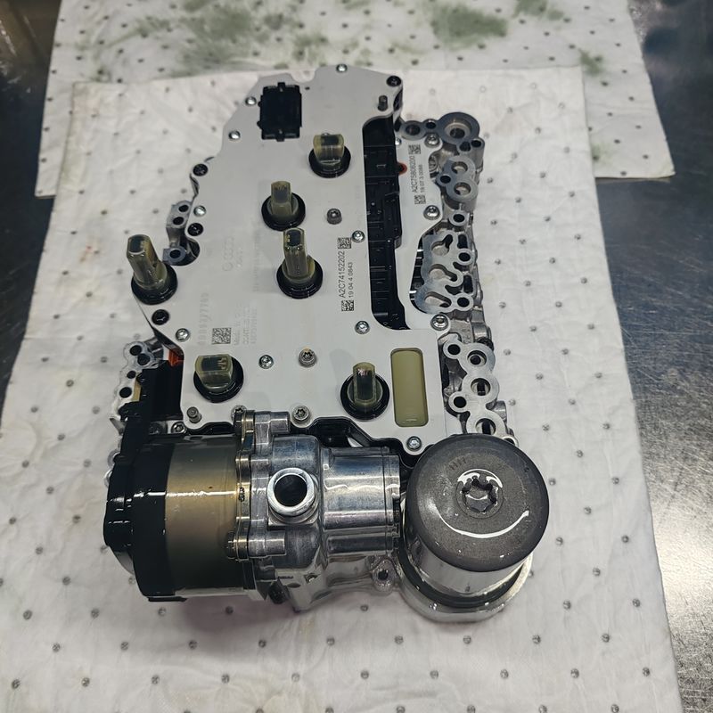 DQ400 0DD Volkswagen Audi PHEV 모델의 하이브리드 자동 변속기 메카트론 단위 및 소프트웨어 집합